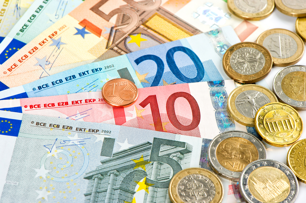 L’Euro estil viable ? Revue Politique et Parlementaire