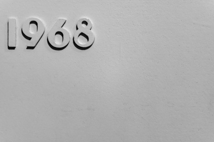 Dans le monde  « en 68 on a pris la parole »