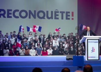 A droite, tout doit disparaitre : 1. Reconquête!