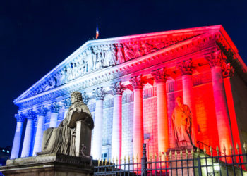 Le Parlement sera le lieu de confrontation politique entre la représentation de la nation et l’Etat néolibéral