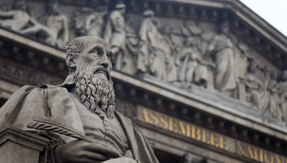 Et si on reparlait vraiment de politique ?