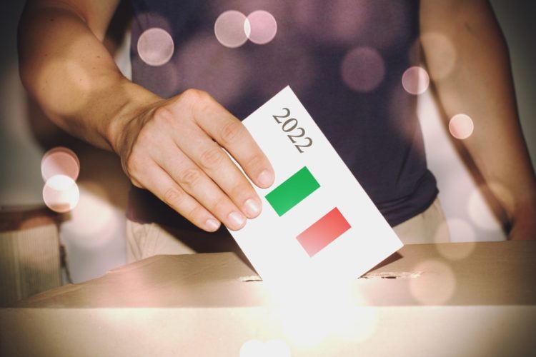 Après les élections italiennes, une France encore un peu plus isolée en Europe