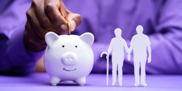 Retraites : derrière une réformette, Macron prépare un hold-up à 90 milliards d’€