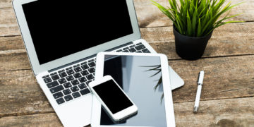 Difficile liberté dans la société des écrans