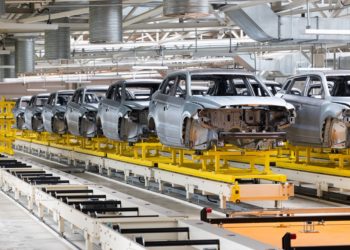 L’industrie automobile européenne est-elle menacée par les Chinois ?