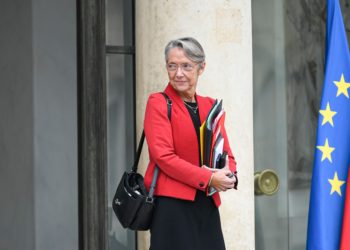 Feuille de route : le début de l’acte 2 pour Elisabeth Borne à Matignon ?