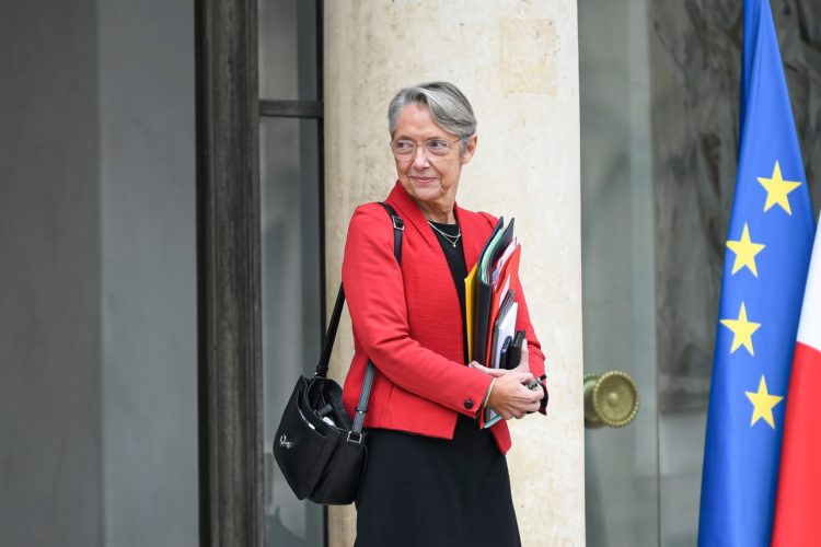 Feuille de route : le début de l’acte 2 pour Elisabeth Borne à Matignon ?
