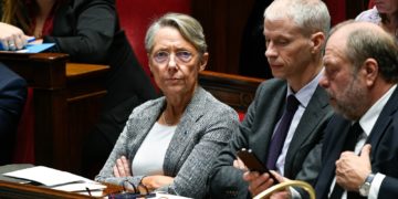 Elisabeth Borne : une nouvelle feuille de route pour restaurer sa légitimité ?