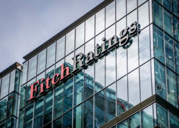 Fitch : et soudain, la performance extra financière s’invite dans la notation d’un État !
