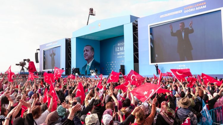 La stabilité de la Turquie étant une nécessité stratégique,  l’alternance démocratique est-elle possible ?