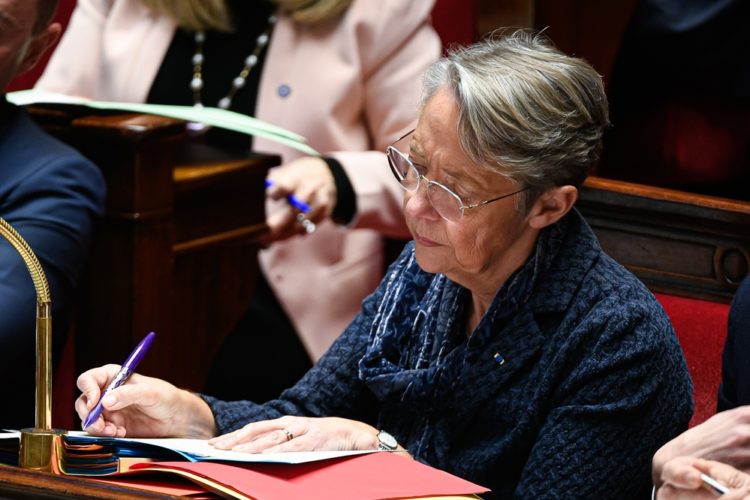 Elisabeth Borne : la première ministre du statu quo