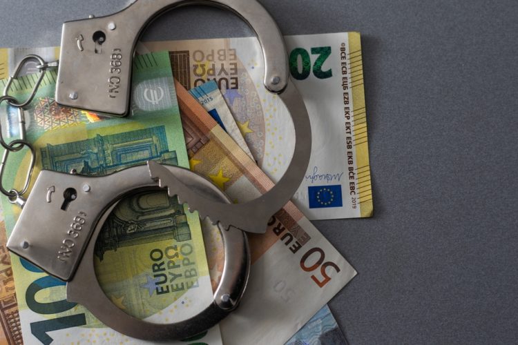 Fraude sociale : trop c’est trop !