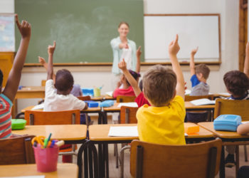 Le programme scolaire d’Emmanuel Macron : mi-chèvre mi-choux