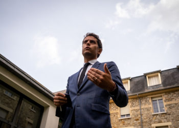 Nomination de Gabriel Attal : vers un gouvernement de combat ?