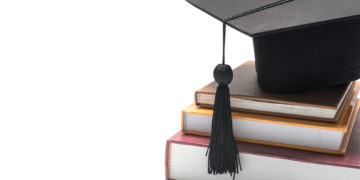 QCM vs dissertation, ou comment faire une croix sur toutes ambitions et exigences pédagogiques ?