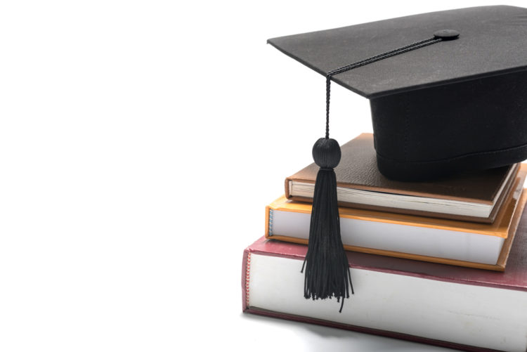 QCM vs dissertation, ou comment faire une croix sur toutes ambitions et exigences pédagogiques ?