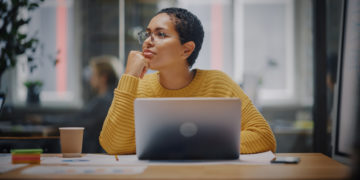 Travailler moins pour vivre mieux : un projet de société écologique souhaitable
