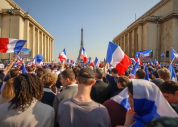 Vive la Vème République !