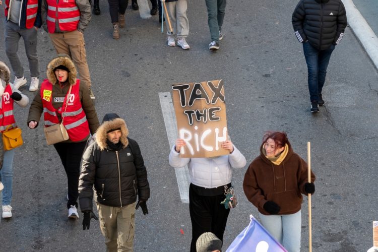 Taxer toujours plus les (ultra)riches : un principe immoral et contre-productif