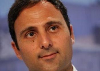 Les Français binationaux sont des Français comme les autres !