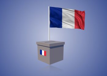 Et si Macron s’imposait comme le nouveau De Gaulle, avec une nouvelle constitution ?