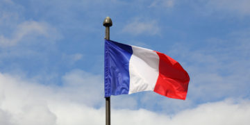 République souveraine choisit le non-alignement