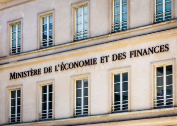 La France : un pays qui se ruine pour accroitre  le niveau de vie  de sa population