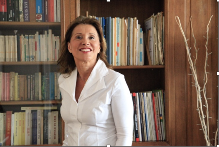 Emmanuel Macron, ni de Gaulle, ni Giscard – Le Démiurge de la politique française ?