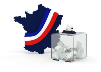 Le populisme centriste ou le « centre divin »