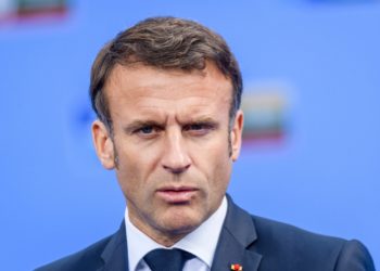 Se démettre ou s’en remettre