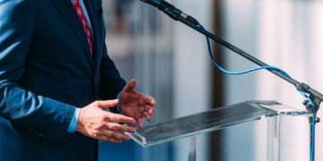 Episode 2 : Confidentiel : Macron et ses conseillers ont décidé