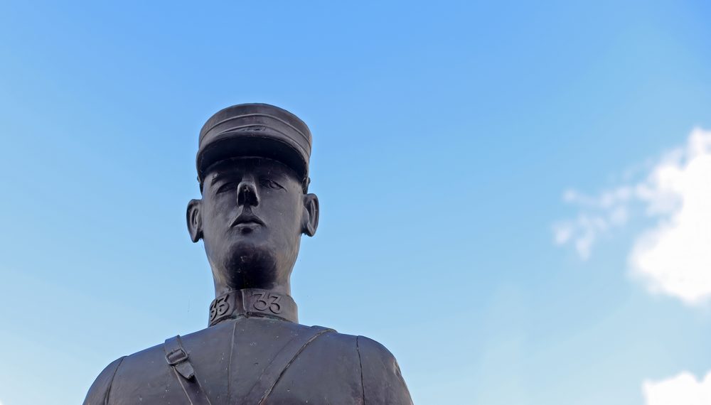 Décision, pouvoir d’exception, démocratie, légitimité : quatre concepts clefs de la philosophie politique gaullienne de l’État