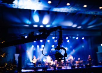 Ecole de Columbia vs Ecole de Francfort. Un combat toujours d’actualité, le cas français.