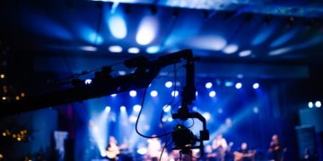 Ecole de Columbia vs Ecole de Francfort. Un combat toujours d’actualité, le cas français.