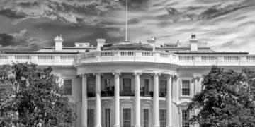 En finir avec l’État profond