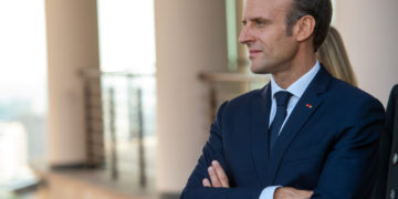 Dissolution, censure : Pourquoi Emmanuel Macron ne doit pas démissionner ?