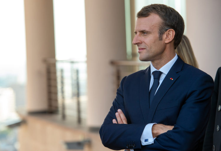 Dissolution, censure : Pourquoi Emmanuel Macron ne doit pas démissionner ?