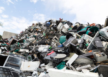 Sous le radar : le trafic illégal des déchets électriques et électroniques
