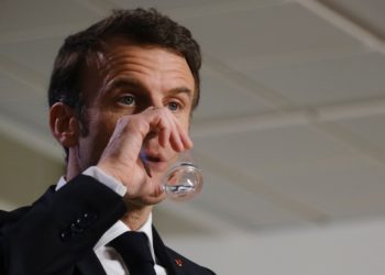  Emmanuel Macron et l&rsquo;Afrique, les années se suivent … Et se ressemblent