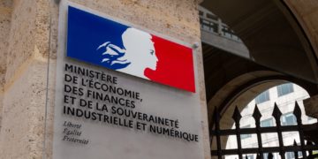 Dette publique : L’État doit déléguer aux entreprises