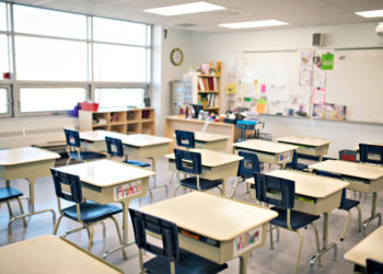 Violences à l’école : l’urgence de la santé mentale plutôt que les détecteurs de métaux !