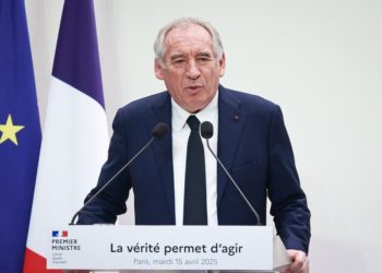 François Bayrou seul responsable ?