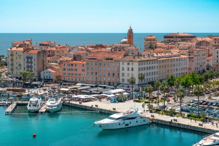 La situation économique et sociale de la Corse, angle mort du projet d’autonomie ?