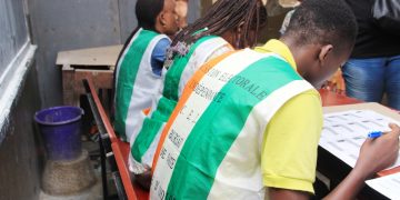 En Côte d’Ivoire : stop ou encore pour ADO ?