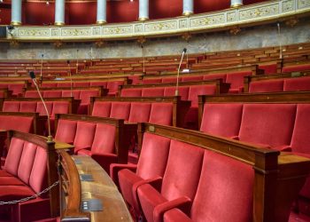 Les Conventions citoyennes face à la démocratie