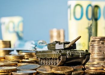 En servant leurs intérêts de court terme, les partis obèrent le réarmement de la France
