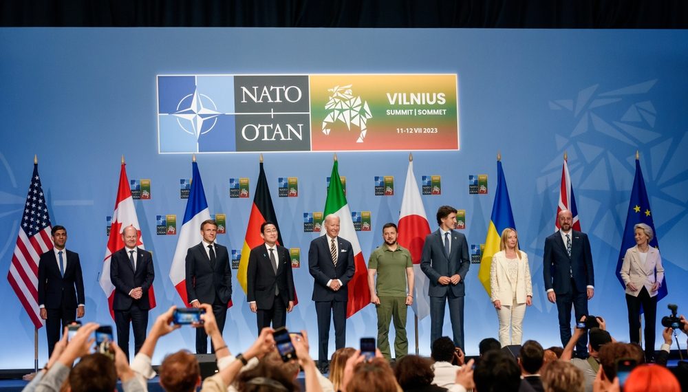 Un Occident rétréci et contesté