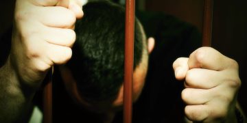 « Les otages français au Liban n’ont toujours pas été libérés »