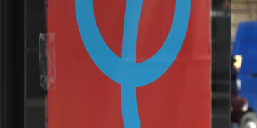 Etude N°2 – LFI mi-modèle mi-miroir