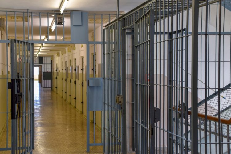 Quelle place pour les alternatives à la prison ?